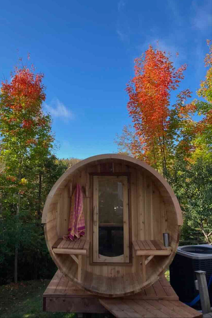 Sauna Extérieur Baril en Cèdre Rouge Montreal, Québec