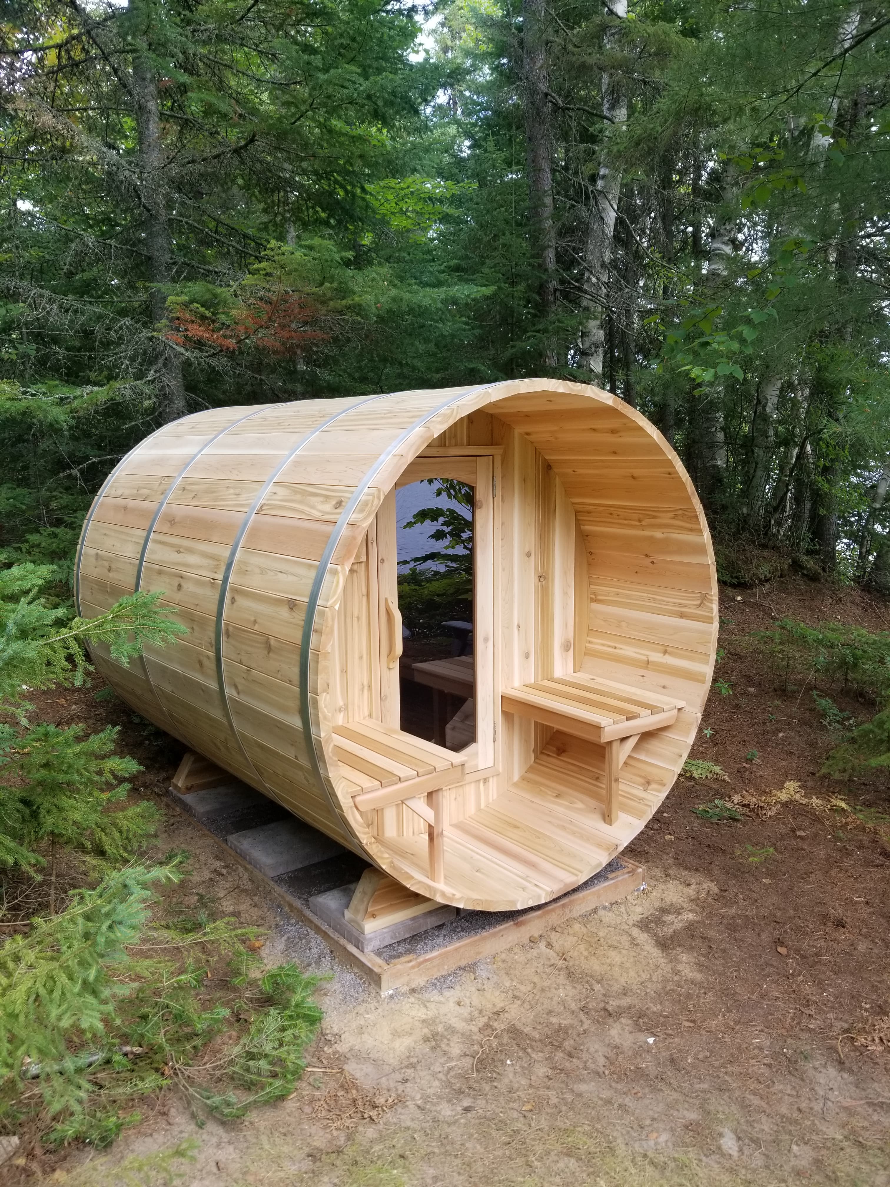 6 Ft Traditional Barrel Sauna with Porch